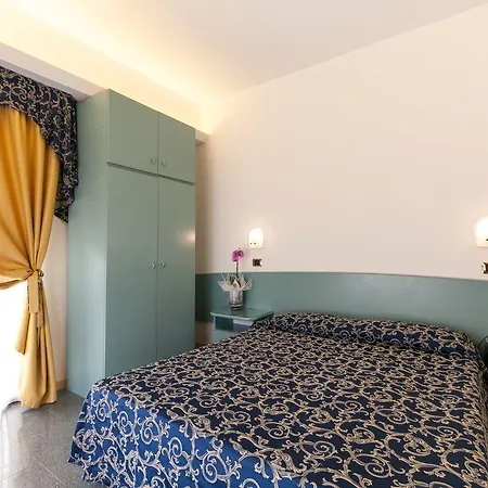 호텔 엠베서더스 리미니