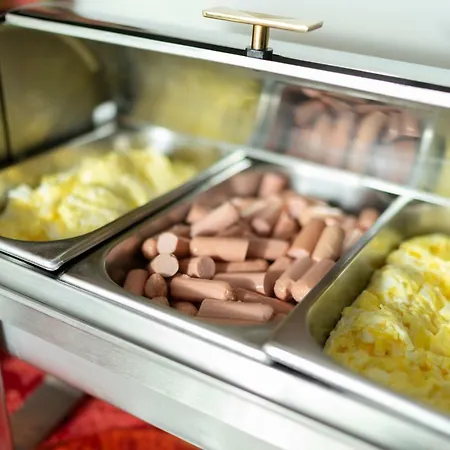 엠베서더스 리미니