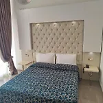 Ambassador Hotel 4*