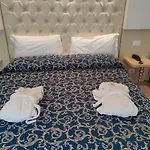 Ambassador Hotel 4*