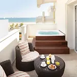 Hotel Ambassador