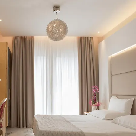 Ambassador 4* Rimini