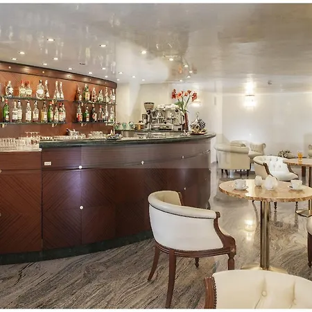 Ambassador Otel Rimini