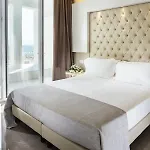 Hotel Ambassador