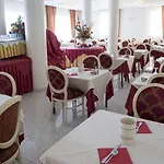 Ambassador Hotel 4*