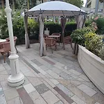 Ambassador Hotel 4*