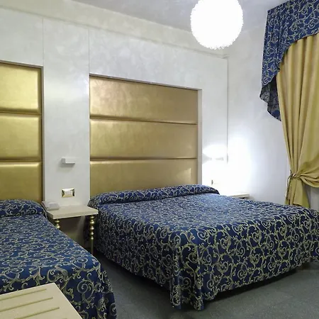 Ambassador 4* Римини